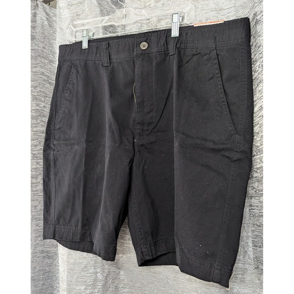 St Johns Bay Black Men's Shorts Sz 38 NWT - Picture 1 of 4